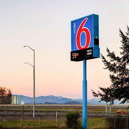 Motel 6-Troutdale, Or - Portland East Εξωτερικό φωτογραφία