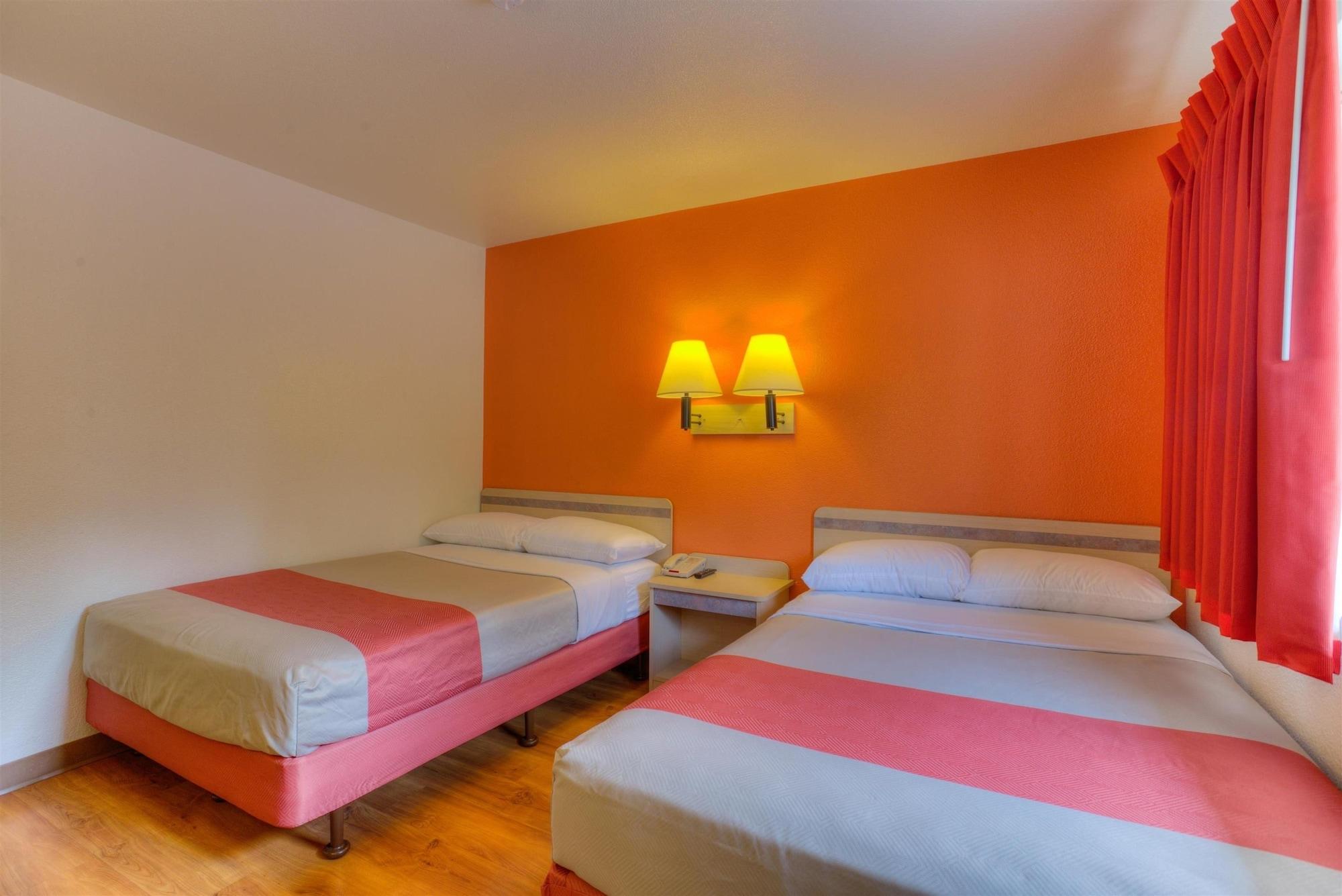 Motel 6-Troutdale, Or - Portland East Εξωτερικό φωτογραφία