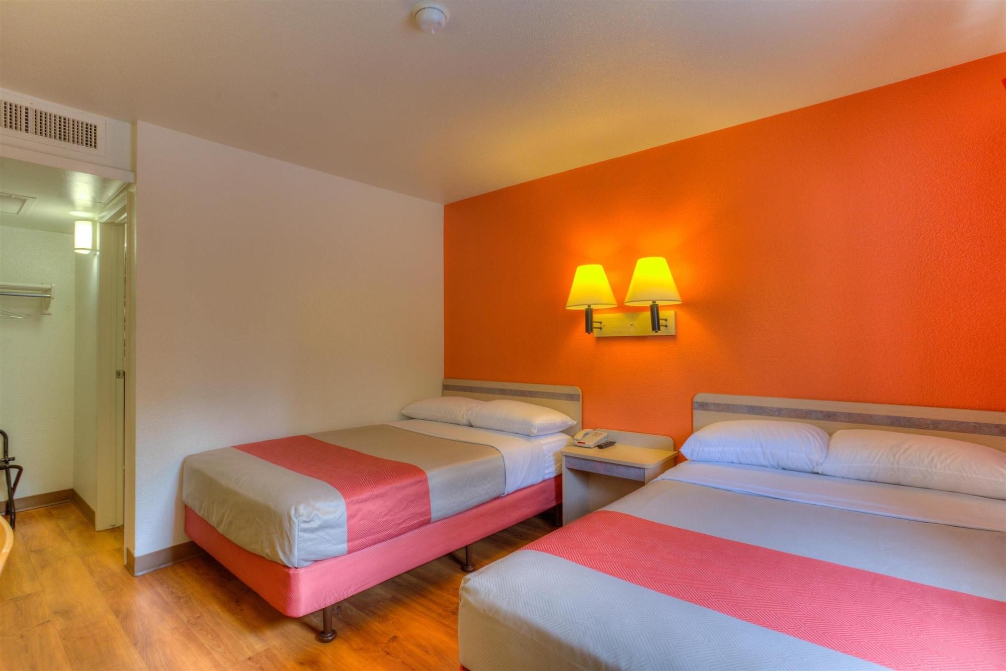 Motel 6-Troutdale, Or - Portland East Εξωτερικό φωτογραφία