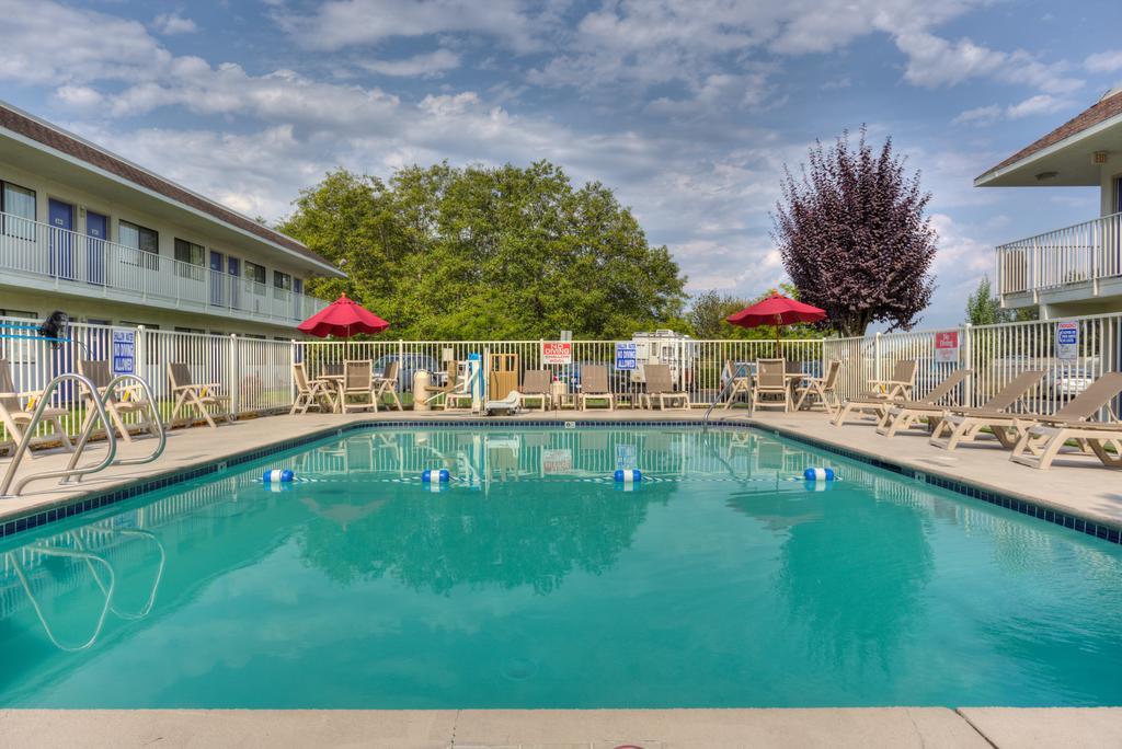 Motel 6-Troutdale, Or - Portland East Εξωτερικό φωτογραφία